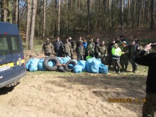 Sprzątanie rzeki Regi zorganizowane przez Koło PZW Nr 38 „Amur” Płoty